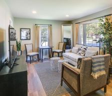 United States North Carolina Greensboro vacation rental compare prices direct by owner 35588386