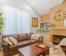 United States California Fullerton vacation rental compare prices direct by owner 38049998