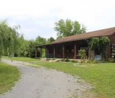 United States Ohio Logan vacation rental compare prices direct by owner 36617555