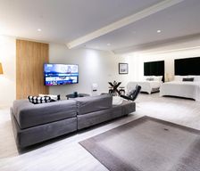 United States Washington Kirkland vacation rental compare prices direct by owner 38022192