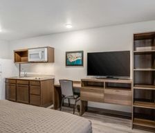 United States Michigan Farmington Hills vacation rental compare prices direct by owner 12728019