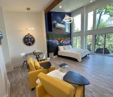 United States Arkansas Eureka Springs vacation rental compare prices direct by owner 37842509