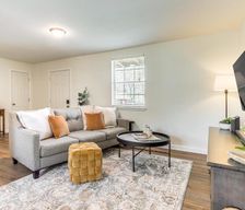 United States Arkansas Fayetteville vacation rental compare prices direct by owner 38007535