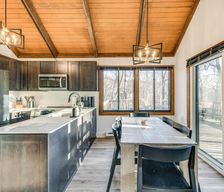 United States  Beech Grove vacation rental compare prices direct by owner 37949308