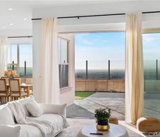 United States California Irvine vacation rental compare prices direct by owner 37930325