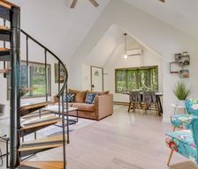 United States New York South Salem vacation rental compare prices direct by owner 27168207