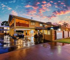 Australia Queensland Emerald vacation rental compare prices direct by owner 13757143