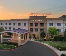 United States California Valencia vacation rental compare prices direct by owner 11919990