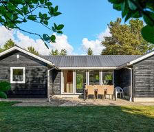 Denmark Midtjylland Fårvang vacation rental compare prices direct by owner 5012140