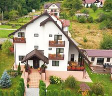 Romania Brasov Bran vacation rental compare prices direct by owner 32851950