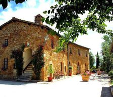 Italy  San Quirico dʼOrcia vacation rental compare prices direct by owner 18625599