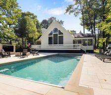 United States Michigan Union Pier vacation rental compare prices direct by owner 38040070