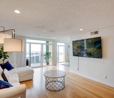 United States California Los Angeles vacation rental compare prices direct by owner 35577690