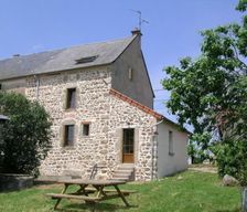 France Auvergne-Rhône-Alpes Nizerolles vacation rental compare prices direct by owner 3977954