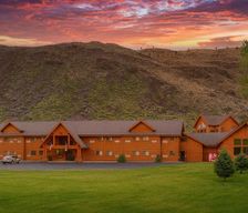 United States Montana Gardiner vacation rental compare prices direct by owner 12834918