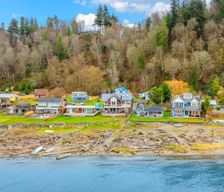 United States  Maxwelton vacation rental compare prices direct by owner 35667947