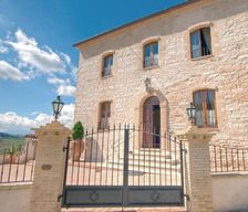 Italy Tuscany Sassoferrato vacation rental compare prices direct by owner 14225465