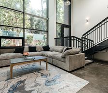 United States California Los Angeles vacation rental compare prices direct by owner 38074517