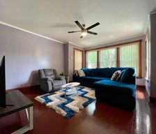 United States Illinois Chicago vacation rental compare prices direct by owner 36796660