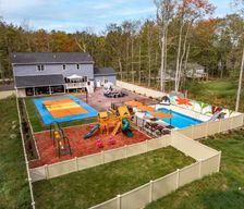 United States Pennsylvania Long Pond vacation rental compare prices direct by owner 37845660