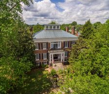 United States Kentucky Bardstown vacation rental compare prices direct by owner 12690909