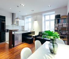 Poland Lodz Łódź vacation rental compare prices direct by owner 7488305