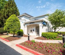 United States Georgia Duluth vacation rental compare prices direct by owner 12978518