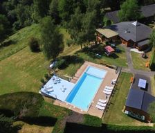 France Auvergne-Rhône-Alpes CHAUDES AIGUES vacation rental compare prices direct by owner 5145238