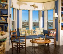United States  York vacation rental compare prices direct by owner 15132086