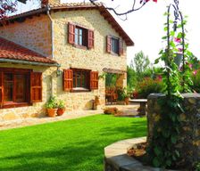 Spain Segovia Prádena vacation rental compare prices direct by owner 4622219