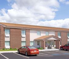 United States Wisconsin Beloit vacation rental compare prices direct by owner 12755882