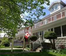 Canada Ontario Stratford vacation rental compare prices direct by owner 236150