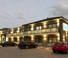 Australia New South Wales Penrith vacation rental compare prices direct by owner 13712760