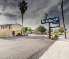 United States California Sacramento vacation rental compare prices direct by owner 36423301