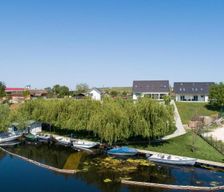 Romania  Dunavăţu de Sus vacation rental compare prices direct by owner 37671745