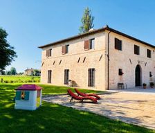 Italy Tuscany Foligno vacation rental compare prices direct by owner 5968775