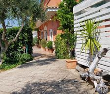 Italy Apulia Terlizzi vacation rental compare prices direct by owner 13716926