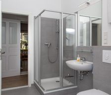 Germany Brandenburg Berlin vacation rental compare prices direct by owner 5197536