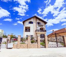 Romania Gorj Târgu Jiu vacation rental compare prices direct by owner 13004987