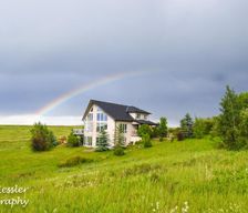 Canada Alberta Foothills vacation rental compare prices direct by owner 11915373