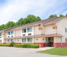 United States New York Oneonta vacation rental compare prices direct by owner 12981217