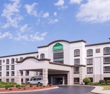 United States South Carolina Greenville vacation rental compare prices direct by owner 12841003