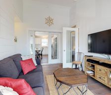 United States  Unknown vacation rental compare prices direct by owner 2808233