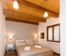 Italy Calabria Serra San Bruno vacation rental compare prices direct by owner 4973679