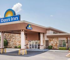 United States Tennessee Jackson vacation rental compare prices direct by owner 11904378