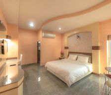 Thailand Surin Province Surin vacation rental compare prices direct by owner 18568317