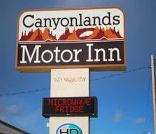 United States Utah Monticello vacation rental compare prices direct by owner 38187637