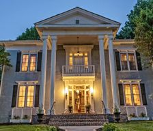 United States Missouri Independence vacation rental compare prices direct by owner 18562969