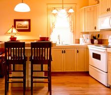Canada Alberta Peace River vacation rental compare prices direct by owner 12691130