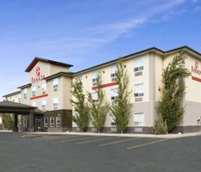 Canada Alberta Edson vacation rental compare prices direct by owner 11912468